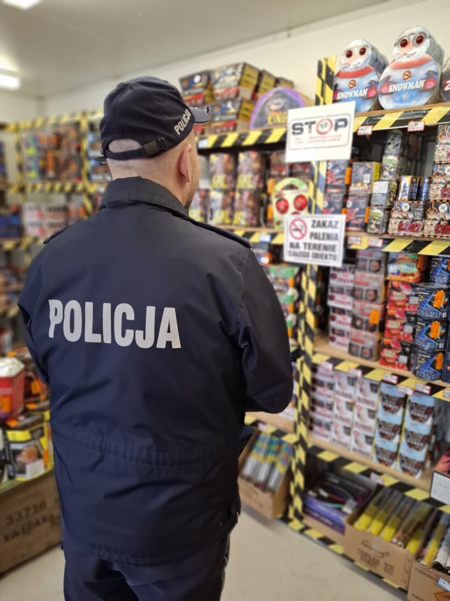 Jako #adwokat zwracam uwagę sprzedawców na zasady sprzedaży fajerwerków, będą kontrole.