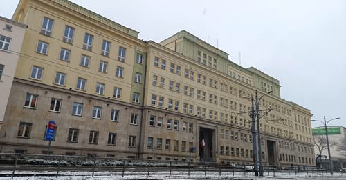 Dziś pracuję w Łodzi. Jako #adwokat lubię klimat starszych sądów.